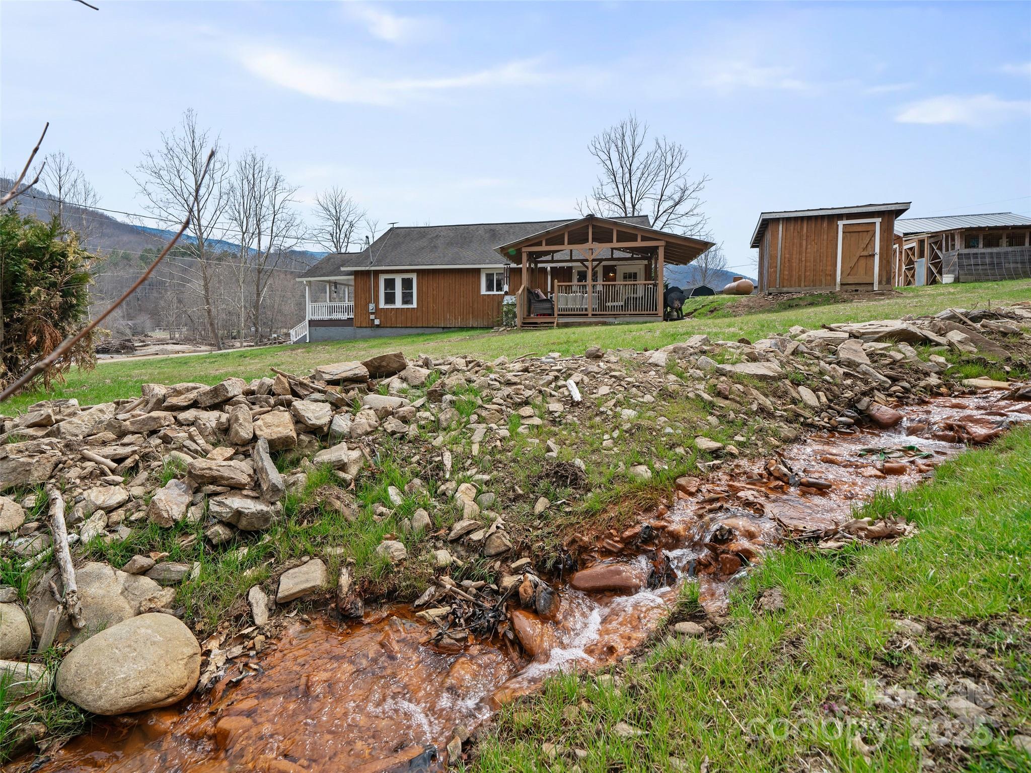 784 Riverview Road Burnsville, NC 28714 - Photo 26 of 38