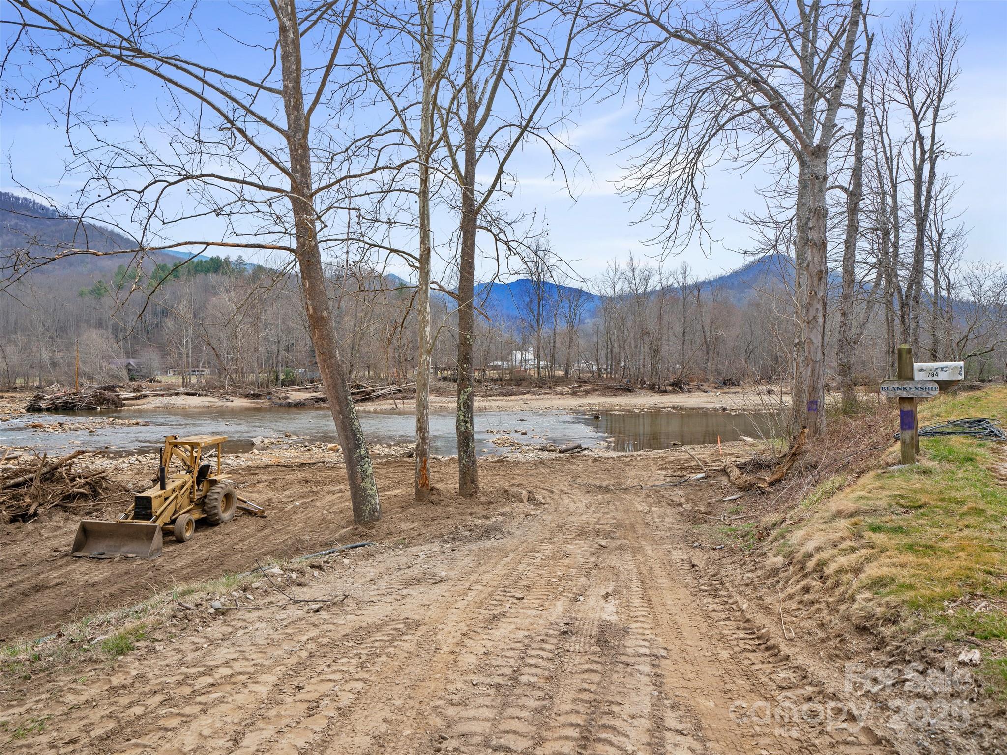 784 Riverview Road Burnsville, NC 28714 - Photo 36 of 38