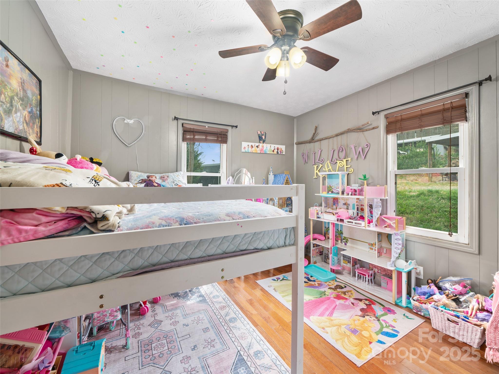 784 Riverview Road Burnsville, NC 28714 - Photo 10 of 38