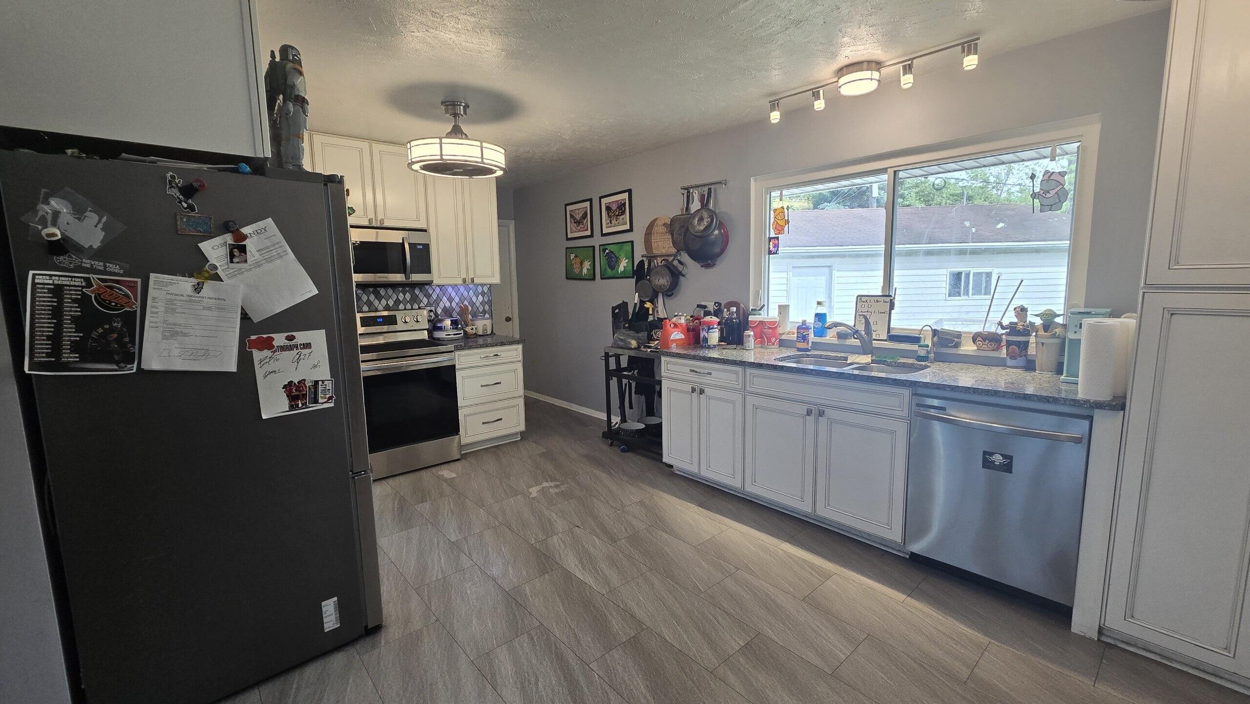 501 North Bend Road Beech Grove, IN 46107 - Photo 4 of 11 2560x1441