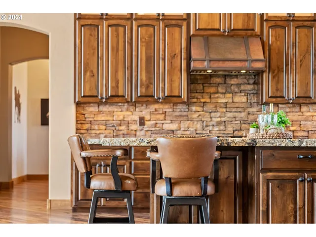 $3,335,000 | 13501 Southwest Riggs Road, Powell Butte, OR 97753