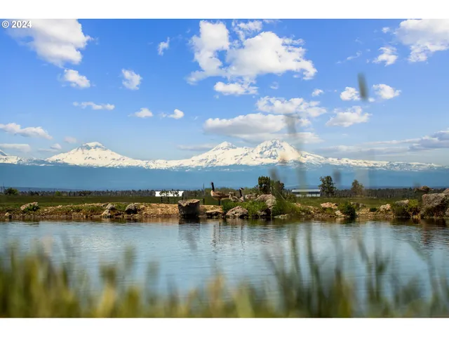 $3,335,000 | 13501 Southwest Riggs Road, Powell Butte, OR 97753