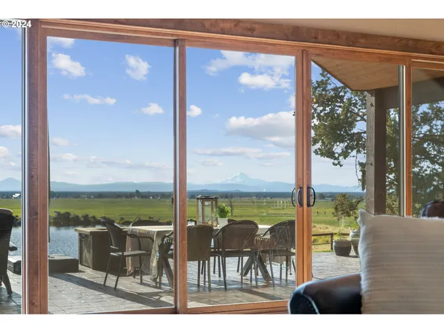 $3,335,000 | 13501 Southwest Riggs Road, Powell Butte, OR 97753