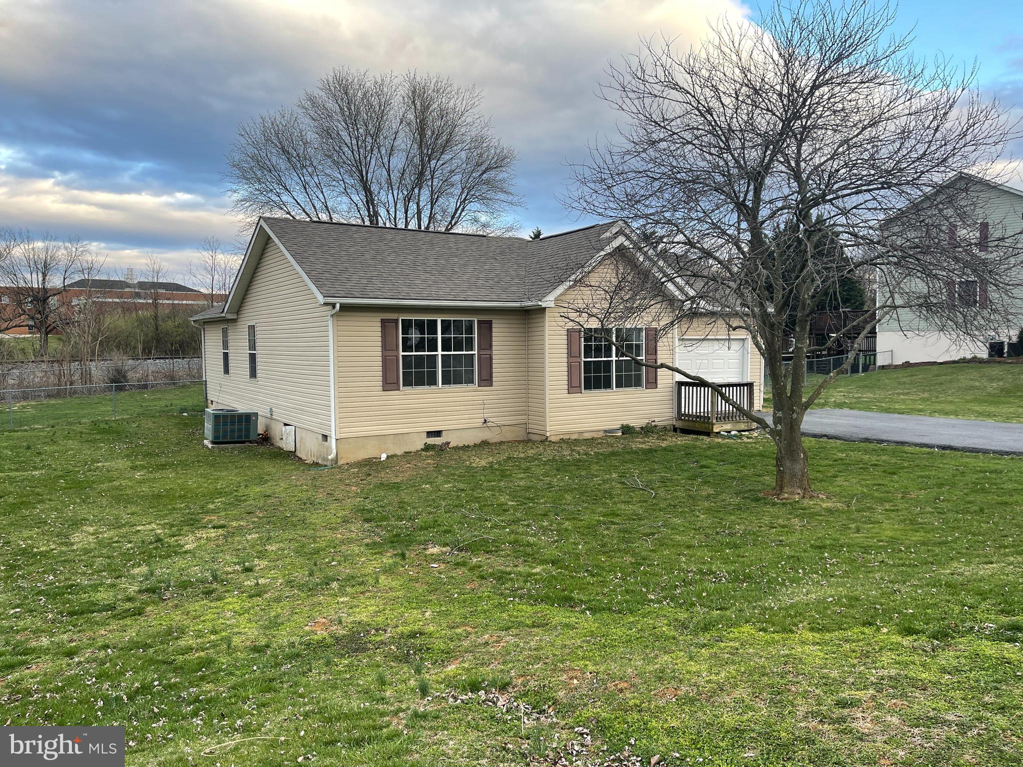 452 Morgan Street Inwood, WV 25428 - Photo 1 of 20