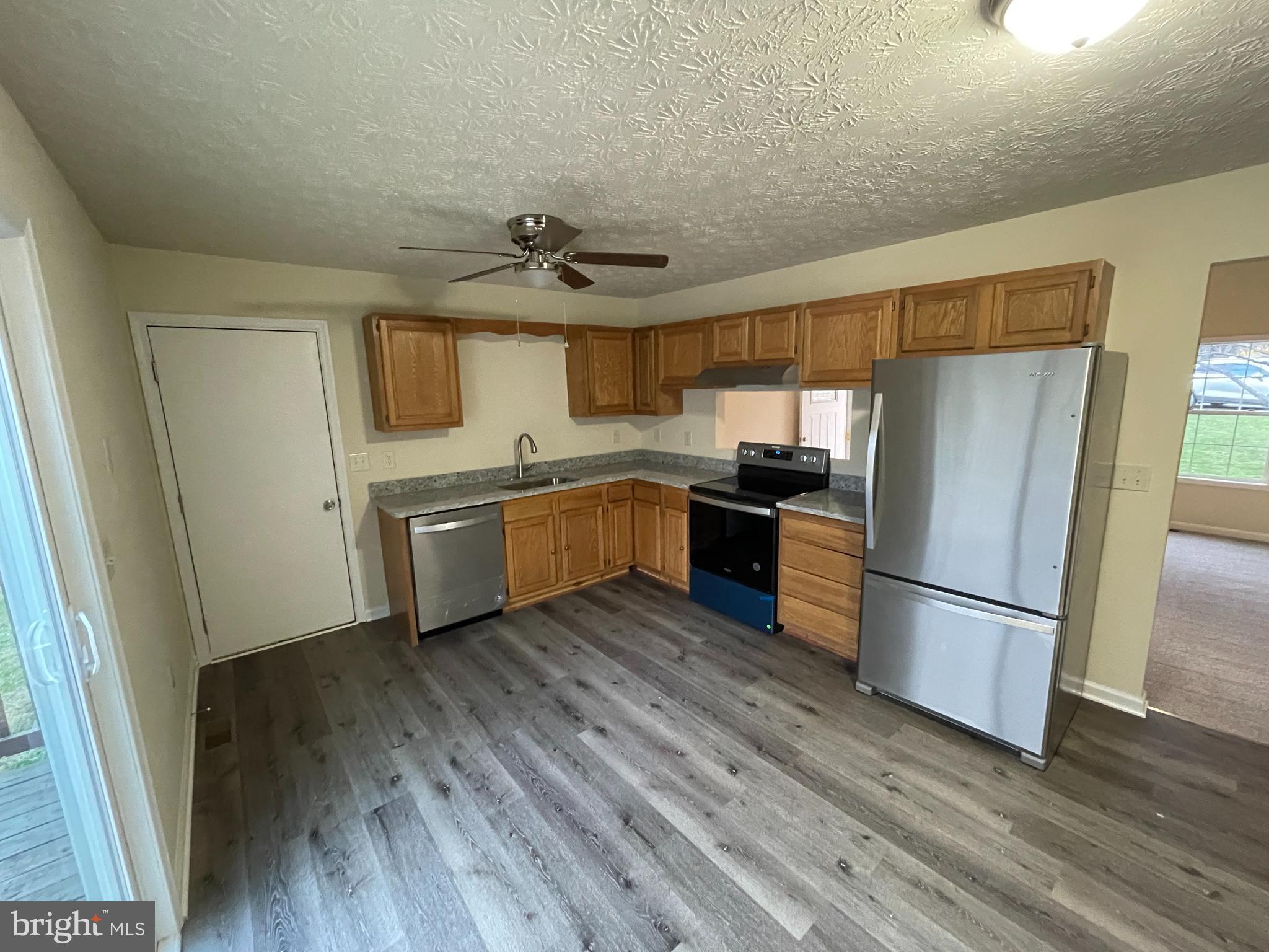 452 Morgan Street Inwood, WV 25428 - Photo 9 of 20