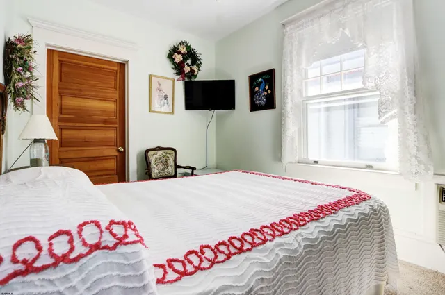 $1,799,900 | 811 Wesley Avenue, Ocean City, NJ 08226