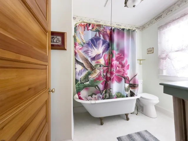 $1,799,900 | 811 Wesley Avenue, Ocean City, NJ 08226