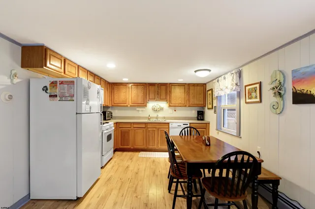 $1,799,900 | 811 Wesley Avenue, Ocean City, NJ 08226