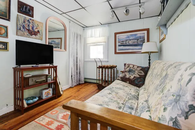 $1,799,900 | 811 Wesley Avenue, Ocean City, NJ 08226