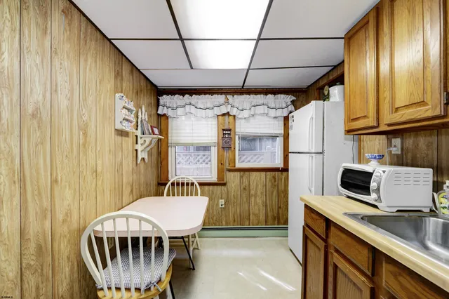 $1,799,900 | 811 Wesley Avenue, Ocean City, NJ 08226