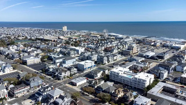 $1,799,900 | 811 Wesley Avenue, Ocean City, NJ 08226