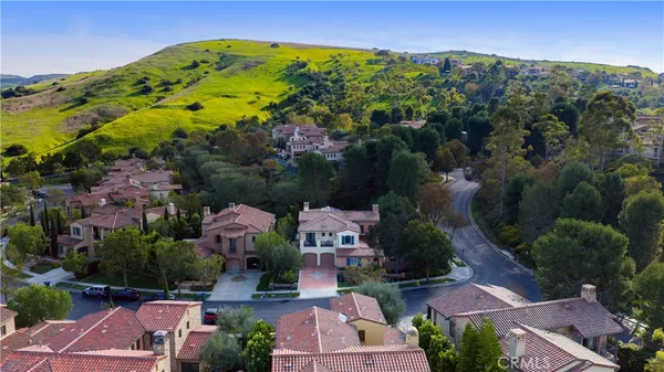 $5,748,000 | 46 Woods Trail, Irvine, CA 92603