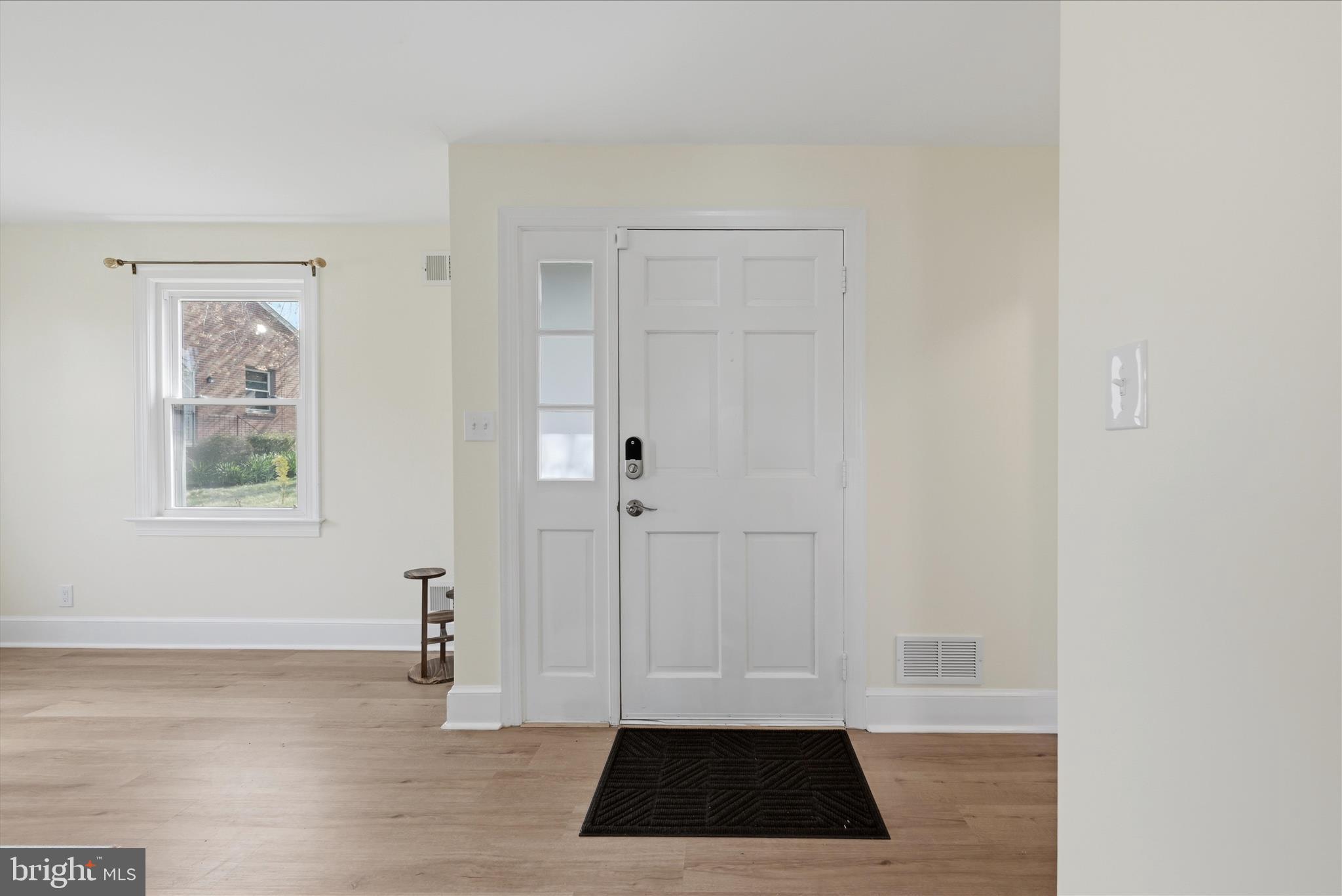 110 Frazier Road Warrenton, VA 20186 - Photo 11 of 34 Entry