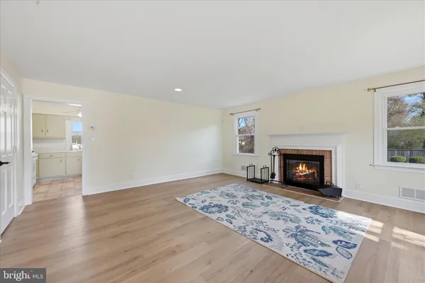 $2,275 | 110 Frazier Road, Warrenton, VA 20186