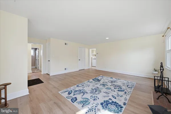 $2,275 | 110 Frazier Road, Warrenton, VA 20186