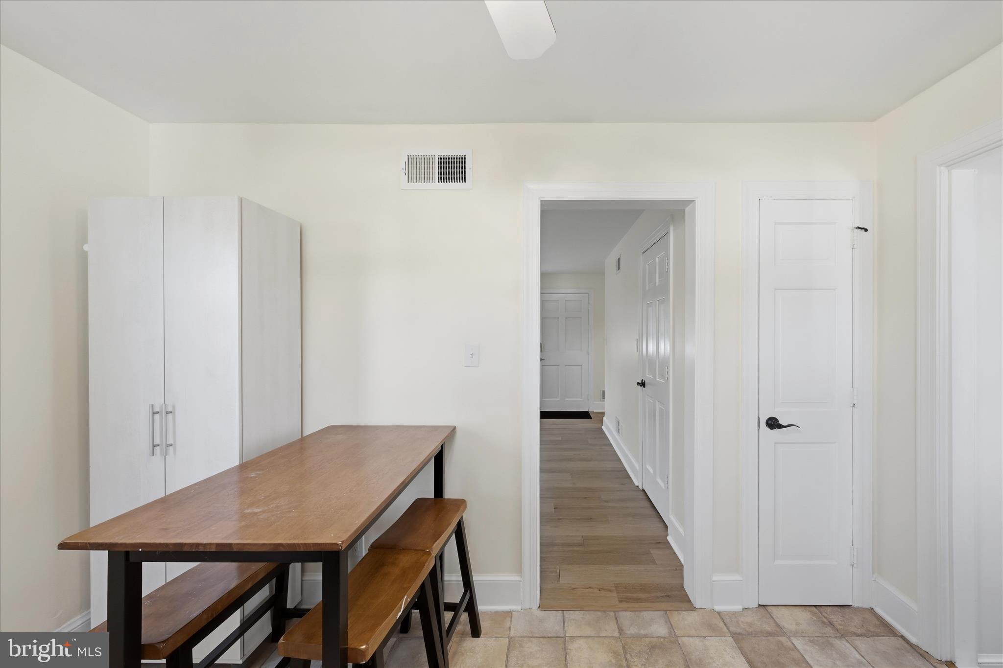 110 Frazier Road Warrenton, VA 20186 - Photo 17 of 34 Dining Area