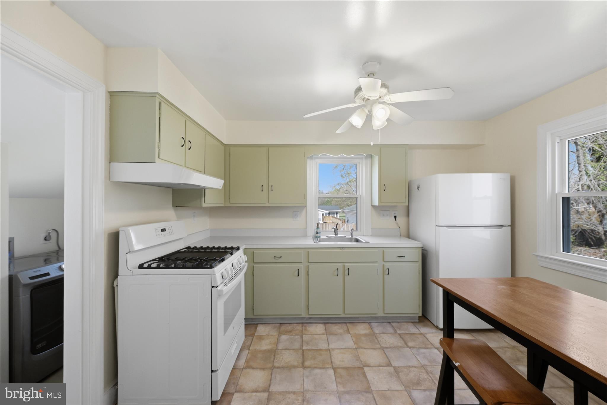 110 Frazier Road Warrenton, VA 20186 - Photo 19 of 34 Kitchen