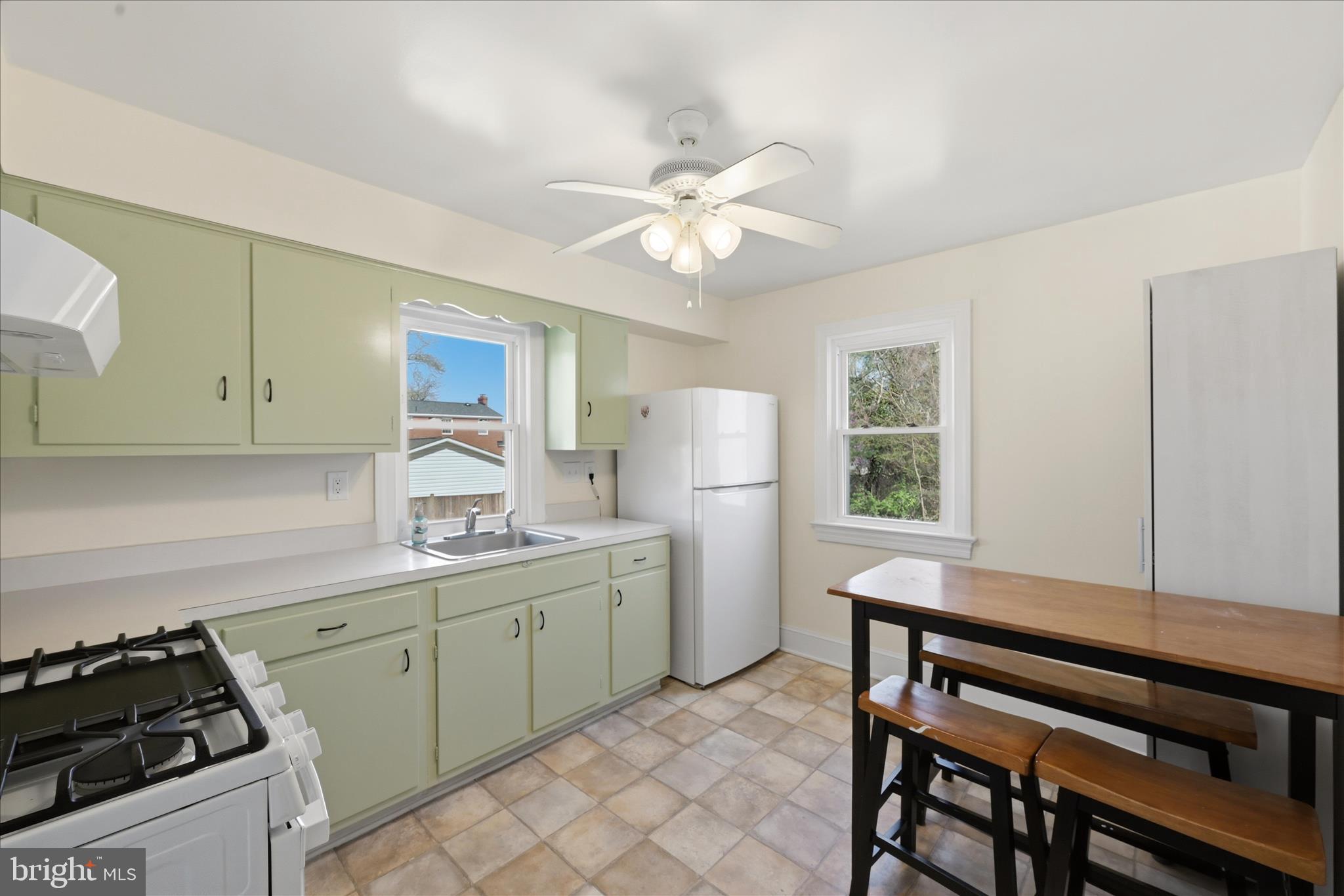 110 Frazier Road Warrenton, VA 20186 - Photo 20 of 34 Kitchen