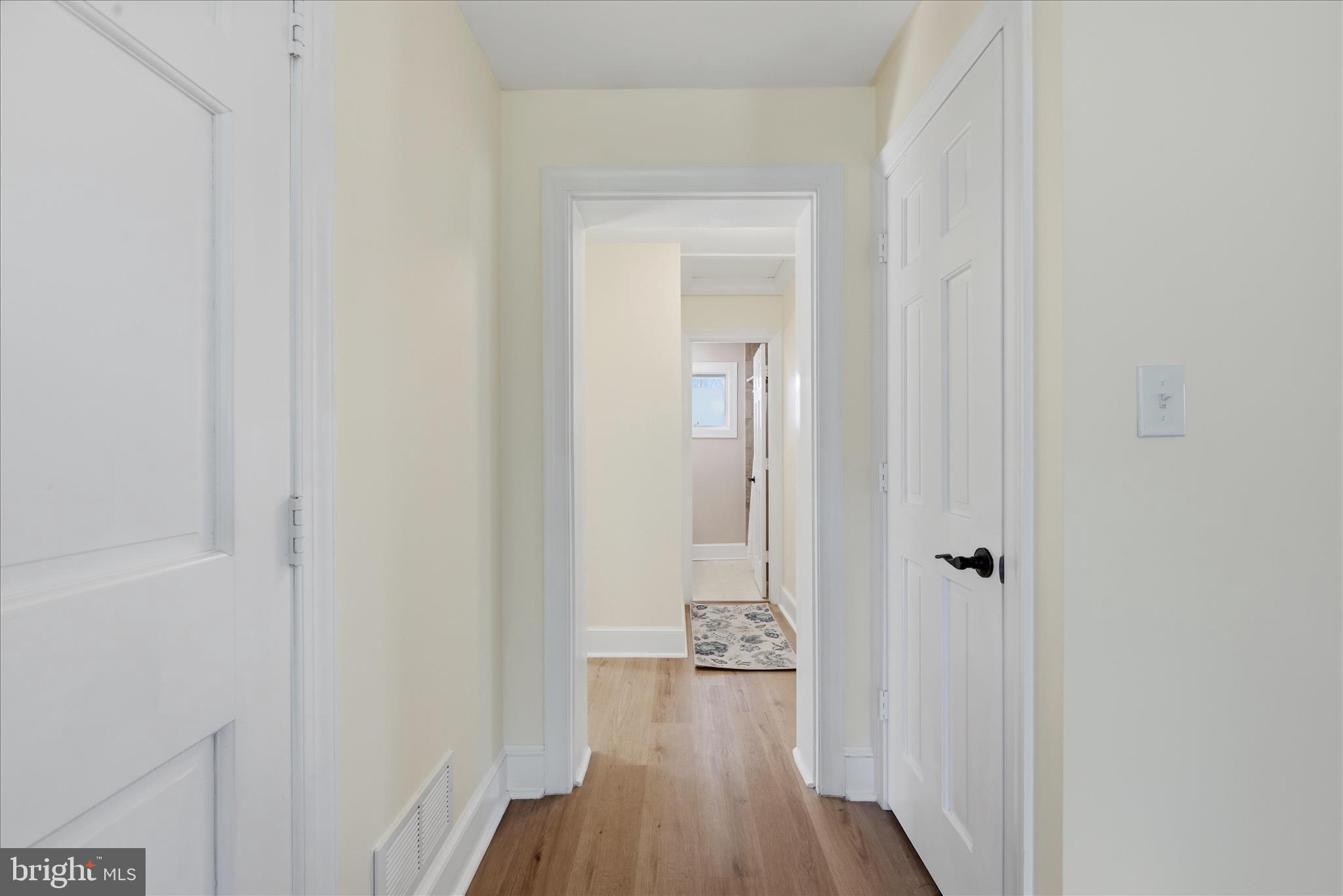 110 Frazier Road Warrenton, VA 20186 - Photo 23 of 34 Hallway