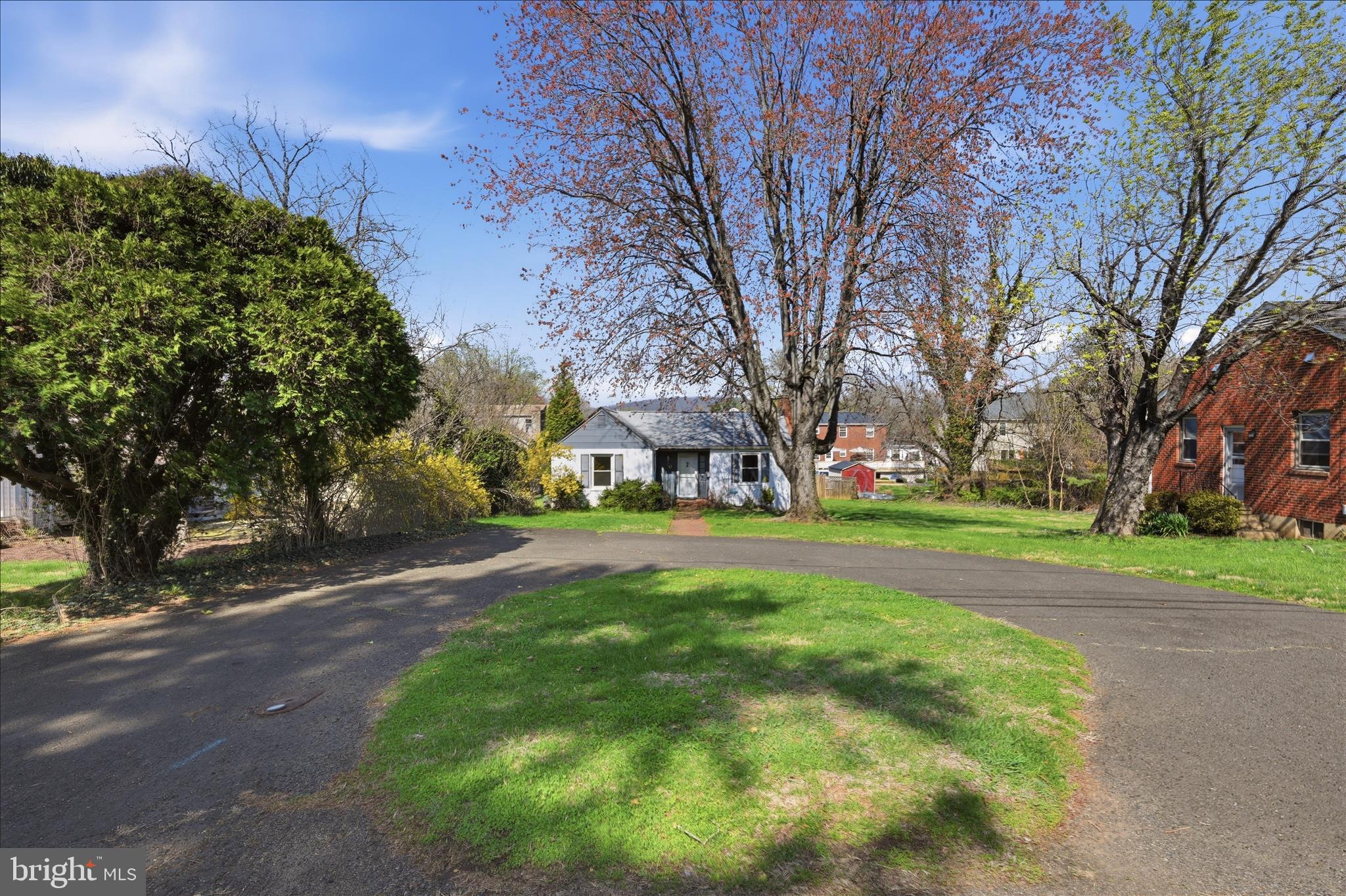 110 Frazier Road Warrenton, VA 20186 - Photo 4 of 34 Front Exterior