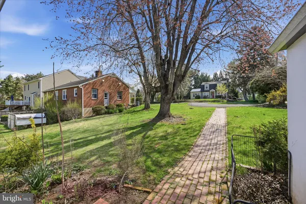 $2,275 | 110 Frazier Road, Warrenton, VA 20186