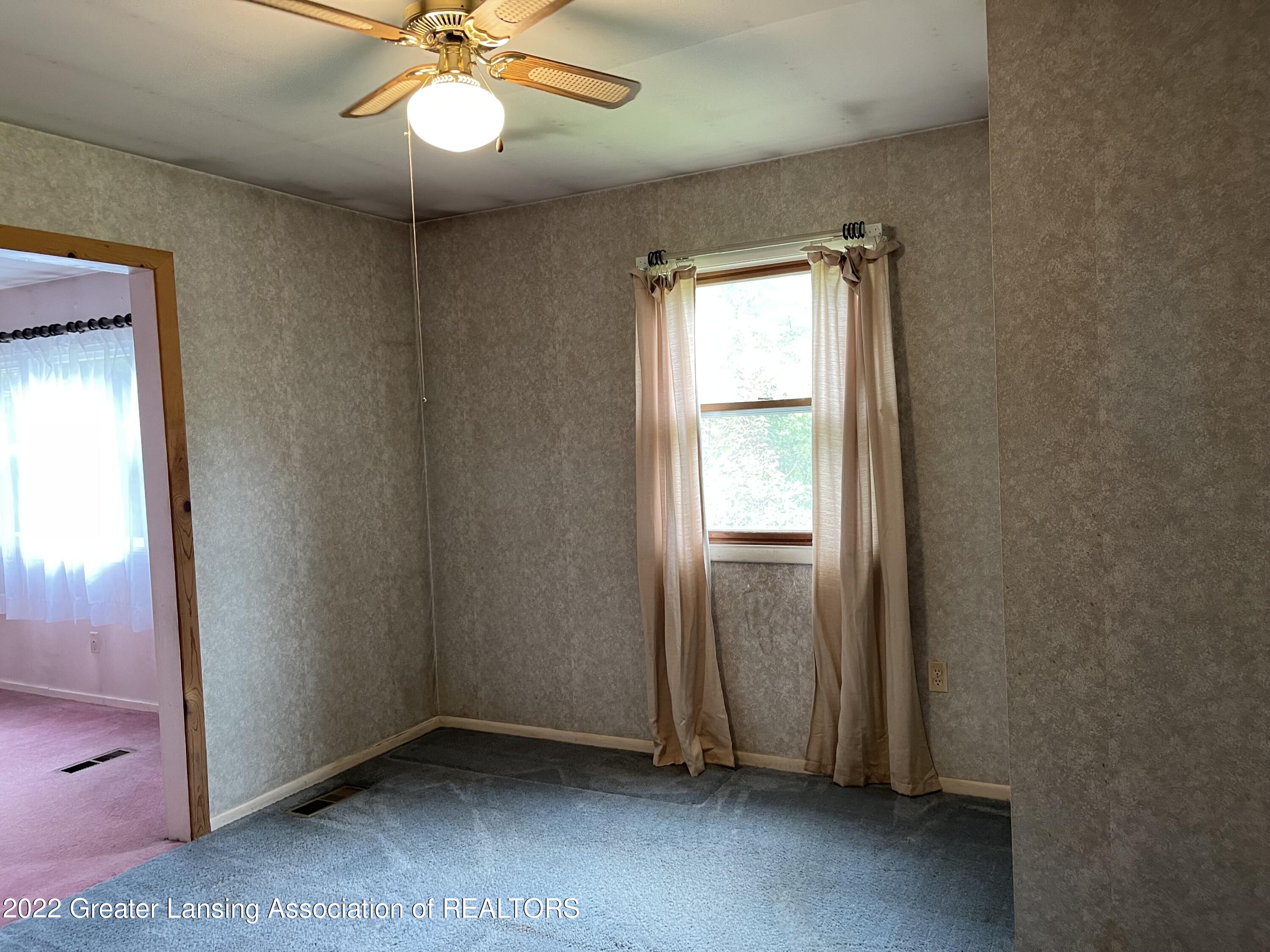 2400 Potter Road Mason, MI 48854 - Photo 11 of 23 IMG_0831
