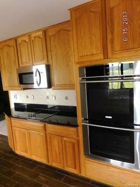 10611 Otter Road Carleton, MI 48117 - Photo 18 of 45