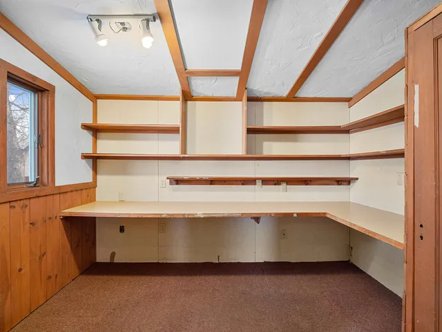 $163,500 | 1319 Lynn Avenue, Fort Wayne, IN 46805