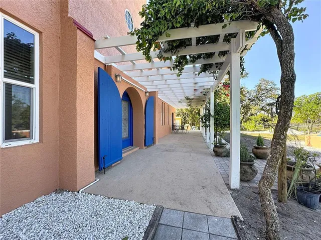 $2,695,000 | 19600 Highway 64, Bradenton, FL 34211