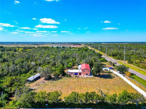 $2,695,000 | 19600 Highway 64, Bradenton, FL 34211