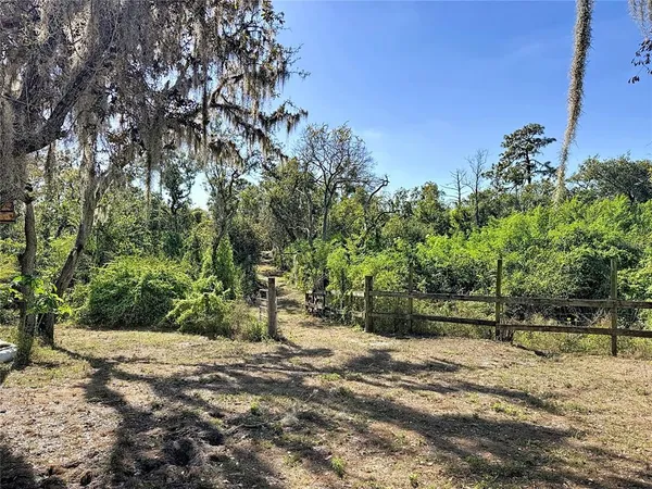 $2,695,000 | 19600 Highway 64, Bradenton, FL 34211
