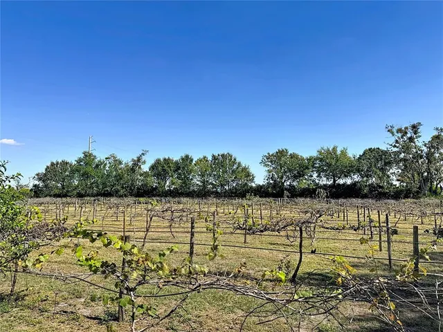 $2,695,000 | 19600 Highway 64, Bradenton, FL 34211