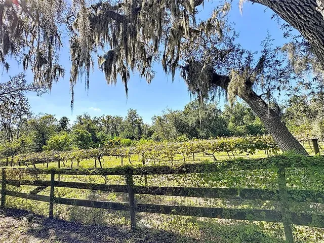 $2,695,000 | 19600 Highway 64, Bradenton, FL 34211