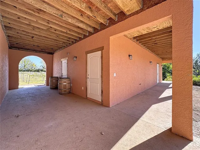 $2,695,000 | 19600 Highway 64, Bradenton, FL 34211