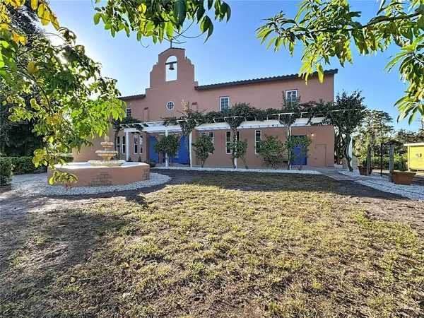 $2,695,000 | 19600 Highway 64, Bradenton, FL 34211