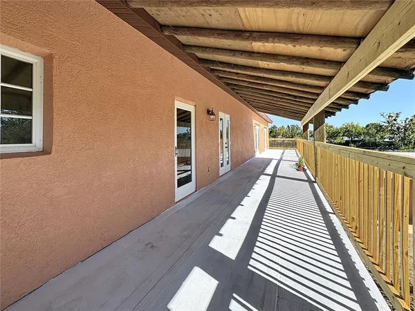 $2,695,000 | 19600 Highway 64, Bradenton, FL 34211