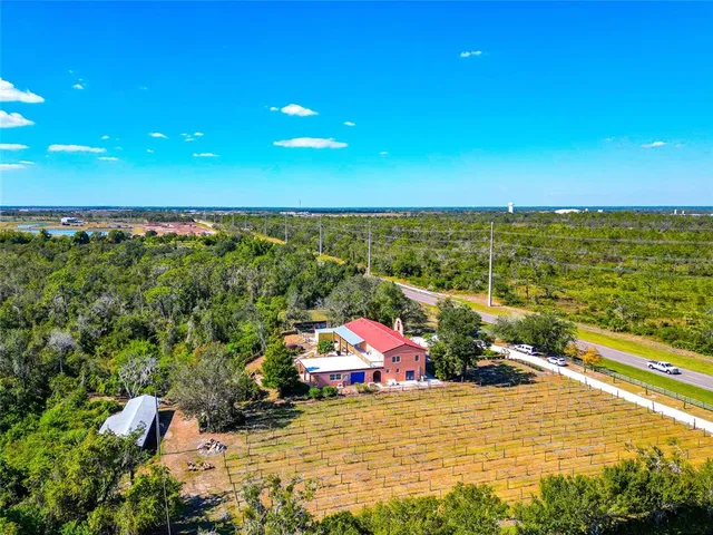 $2,695,000 | 19600 Highway 64, Bradenton, FL 34211