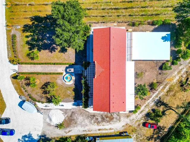 $2,695,000 | 19600 Highway 64, Bradenton, FL 34211