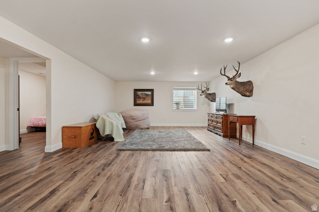 75 North 100th Street West Fillmore, UT 84631 - Photo 36 of 62 Sitting room with light wood-style floors and recessed lighting