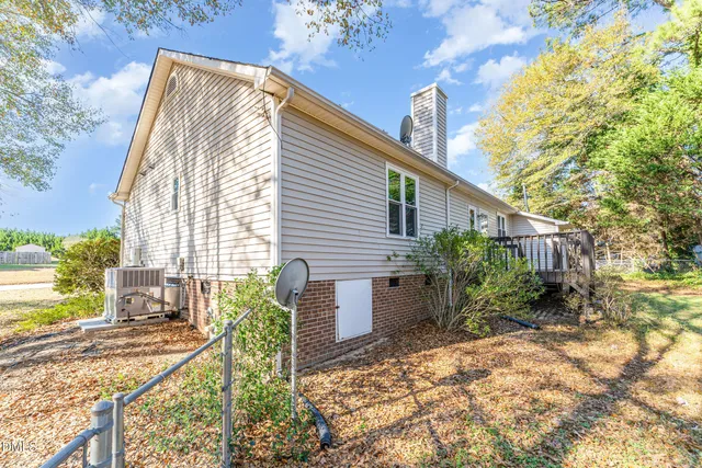 $290,000 | 403 Garrison Avenue, Clayton, NC 27520