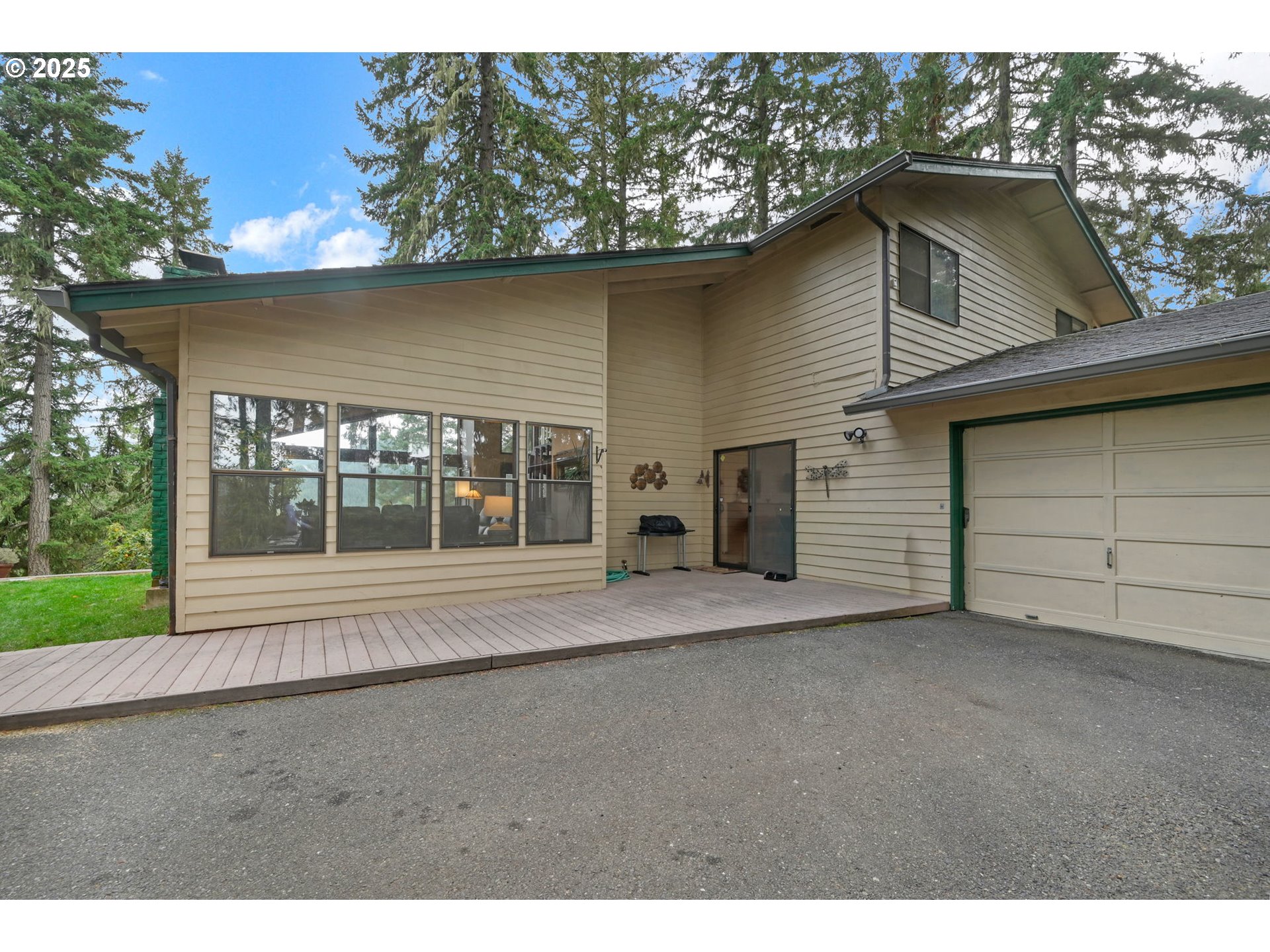 1853 Ridge Water Drive Sutherlin, OR 97479 - Photo 36 of 46