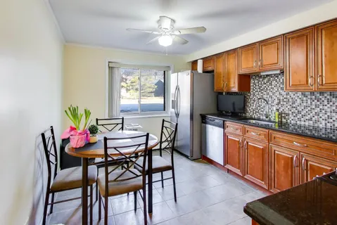 $122,000 | 7410 West 111th Street, Unit 310, Worth, IL 60482