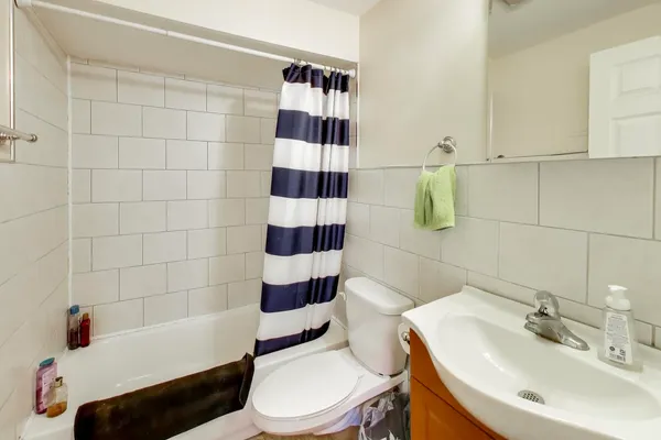 $122,000 | 7410 West 111th Street, Unit 310, Worth, IL 60482