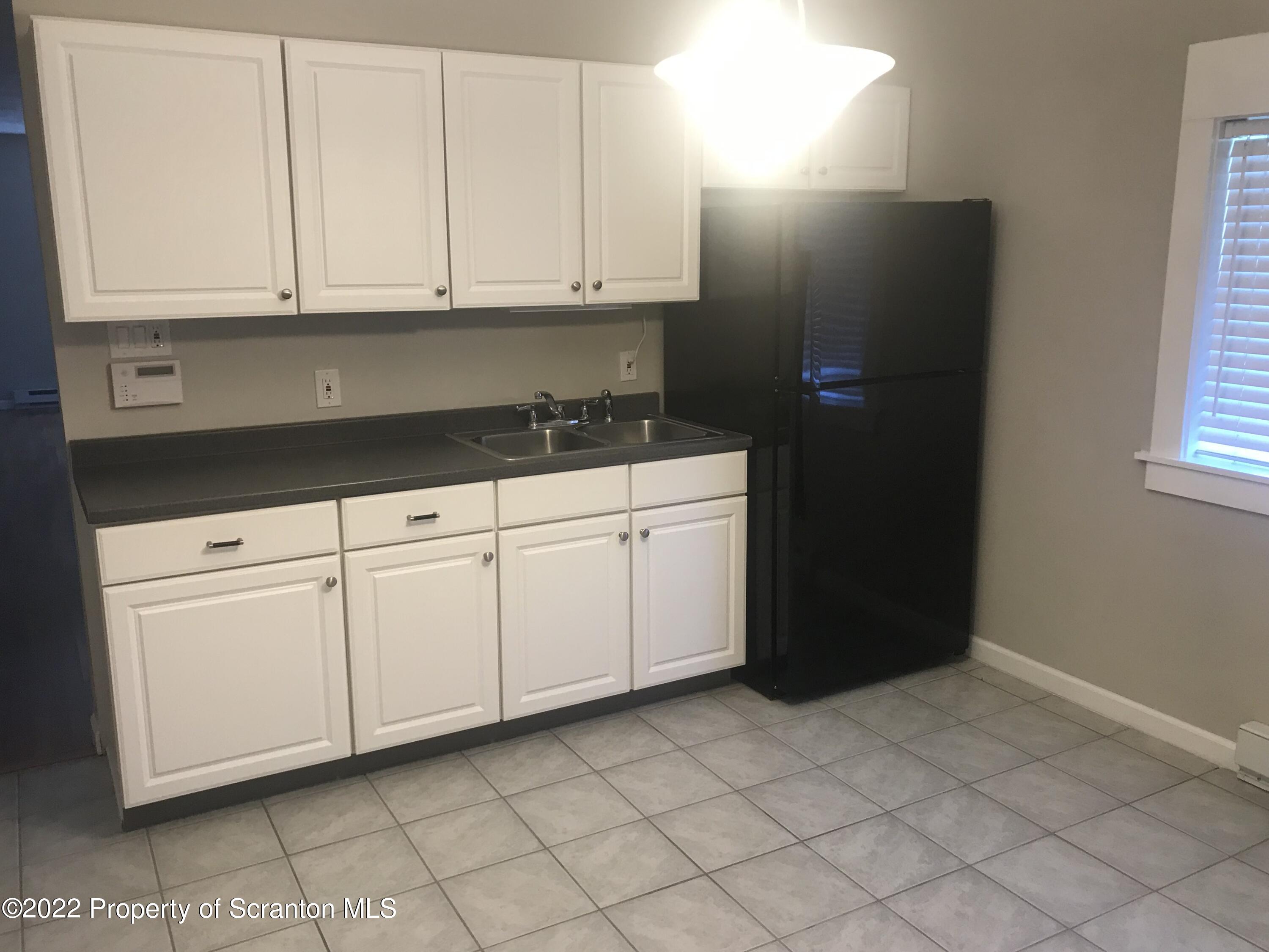 1213 Country Club Road Clarks Summit, PA 18411 - Photo 6 of 21 Gallery Image 6