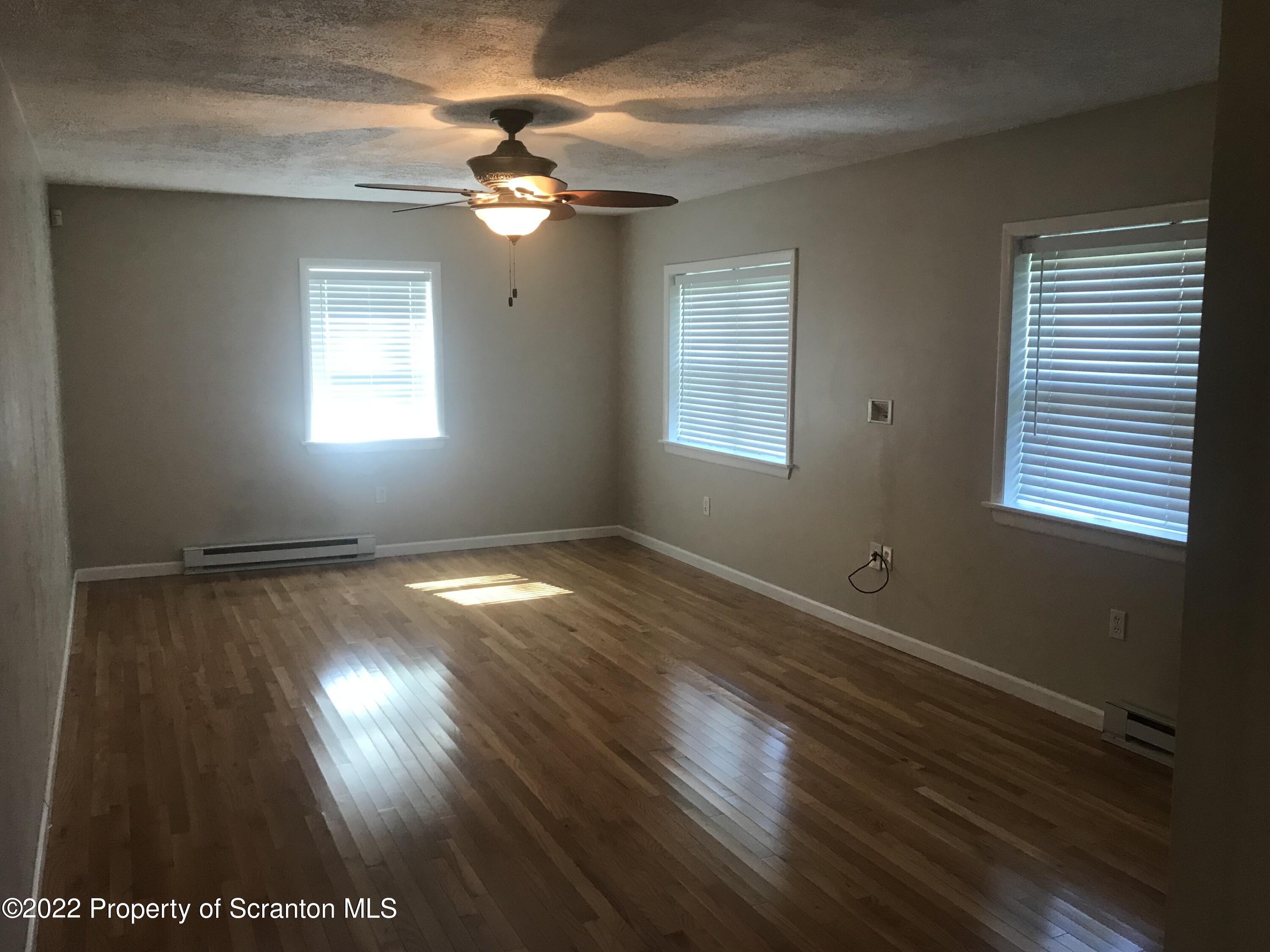 1213 Country Club Road Clarks Summit, PA 18411 - Photo 7 of 21 Gallery Image 7