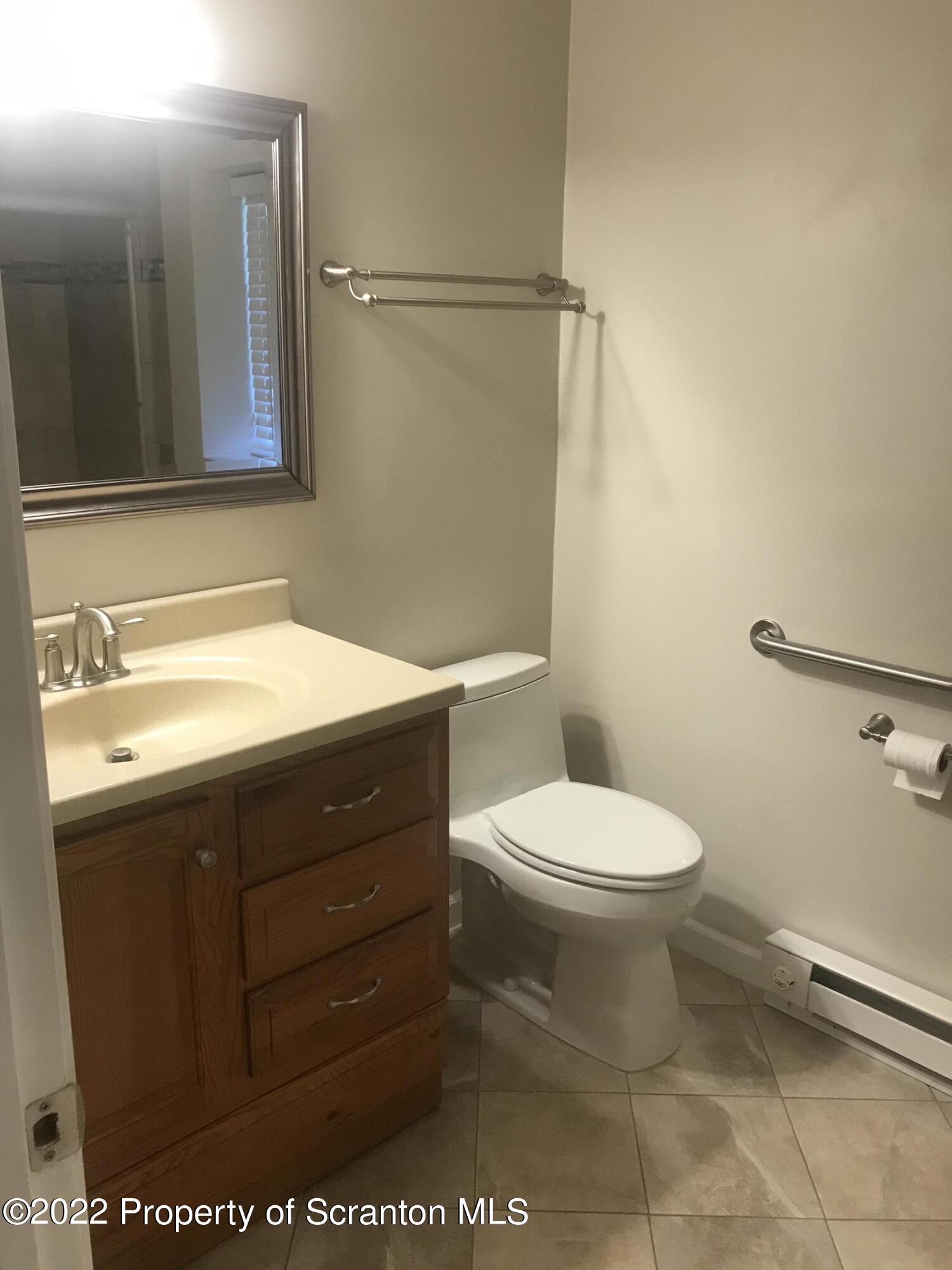 1213 Country Club Road Clarks Summit, PA 18411 - Photo 10 of 21 Gallery Image 10