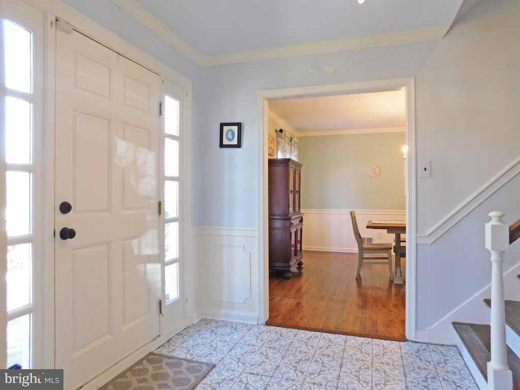 3402 Sawmill Road Newtown Square, PA 19073 - Photo 3 of 32