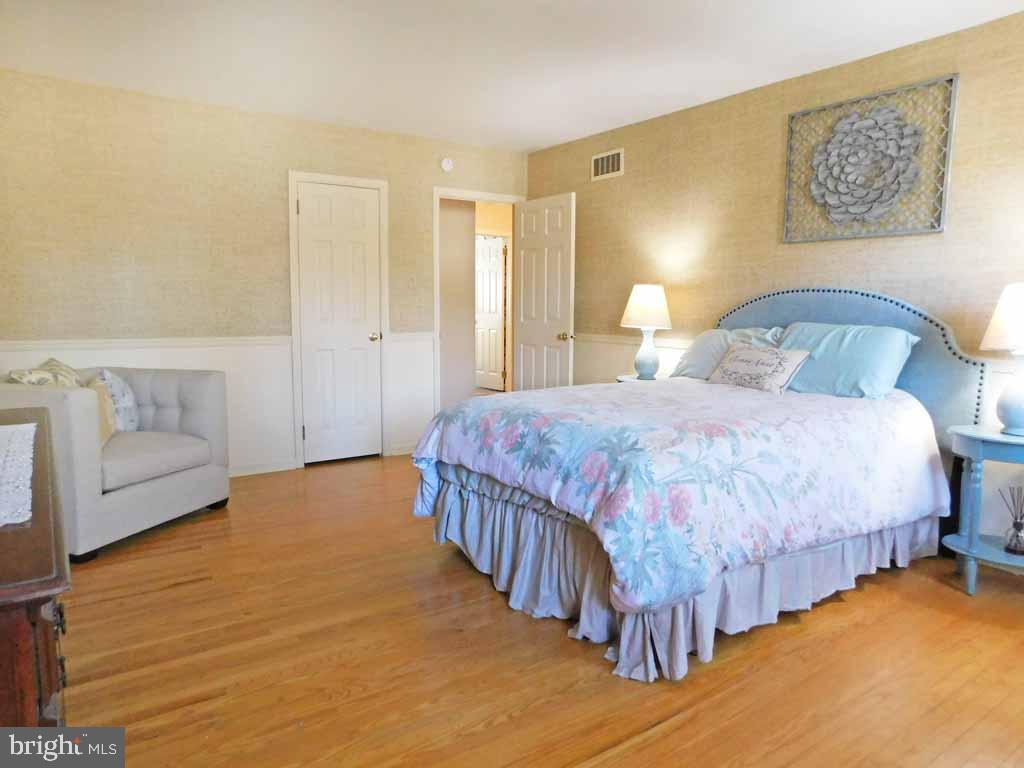 3402 Sawmill Road Newtown Square, PA 19073 - Photo 25 of 32