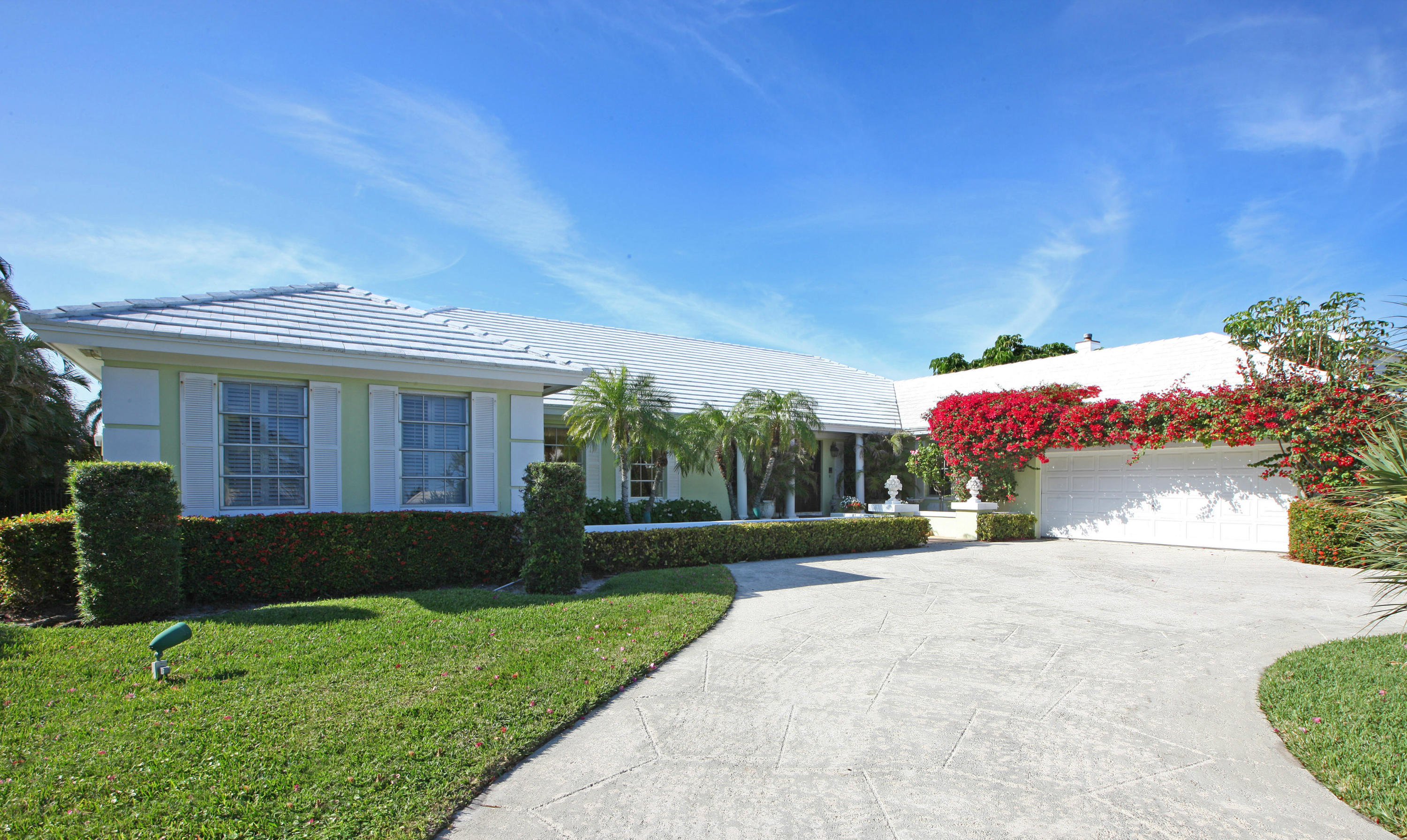 55 Curlew Road Lake Worth, FL 33462 - Photo 8 of 26 08_front