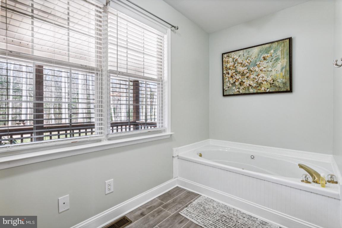 4010 Cabin Road Reva, VA 22735 - Photo 11 of 72 Gallery Image 11